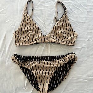 BILLABONG REVERSIBLE BIKINI